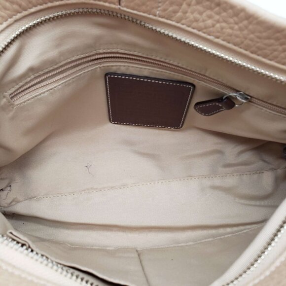 100% Authentic Coach Shoulder Bag - Picture 11 of 14